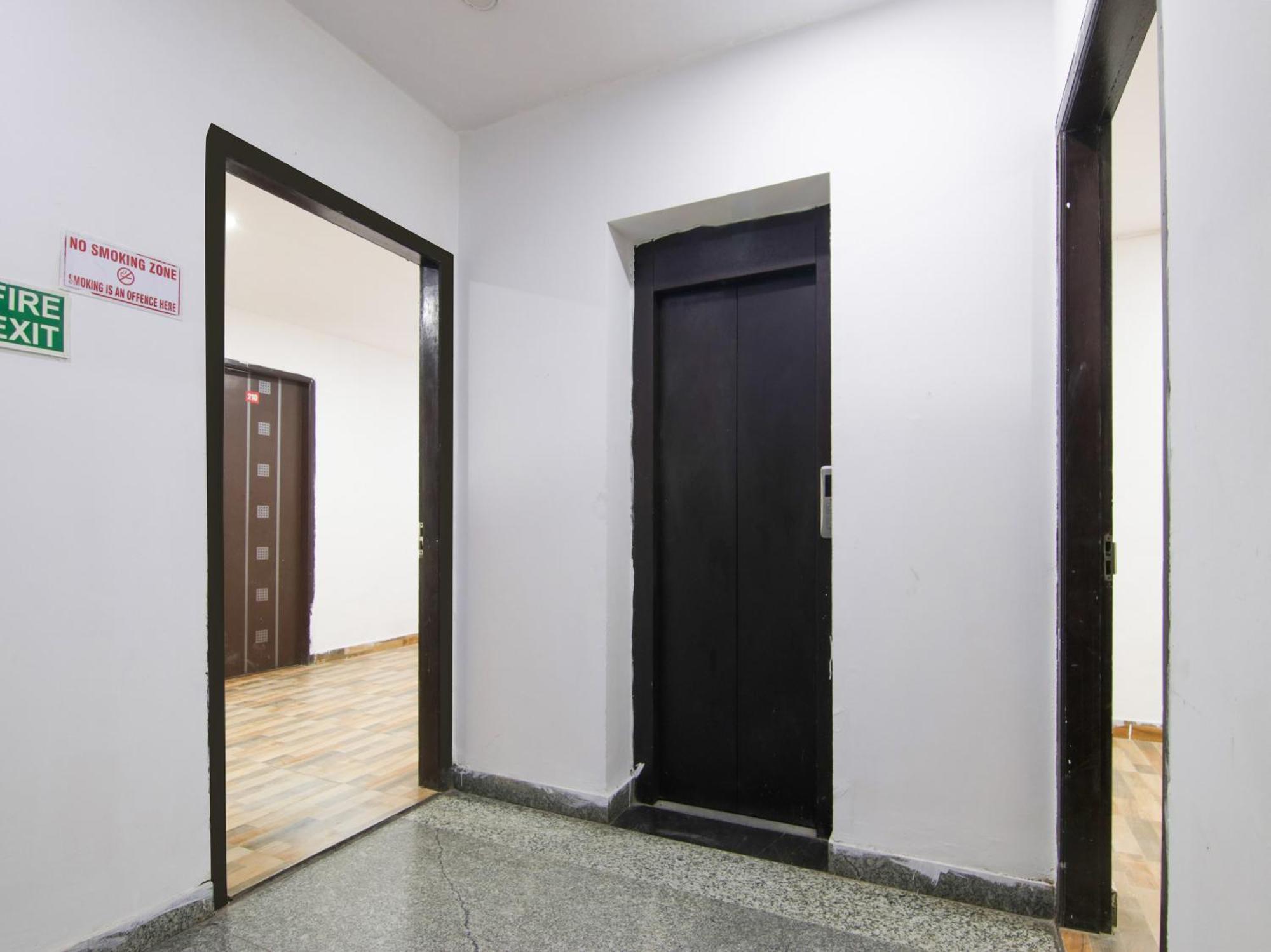 Hotel O Orchid New Delhi