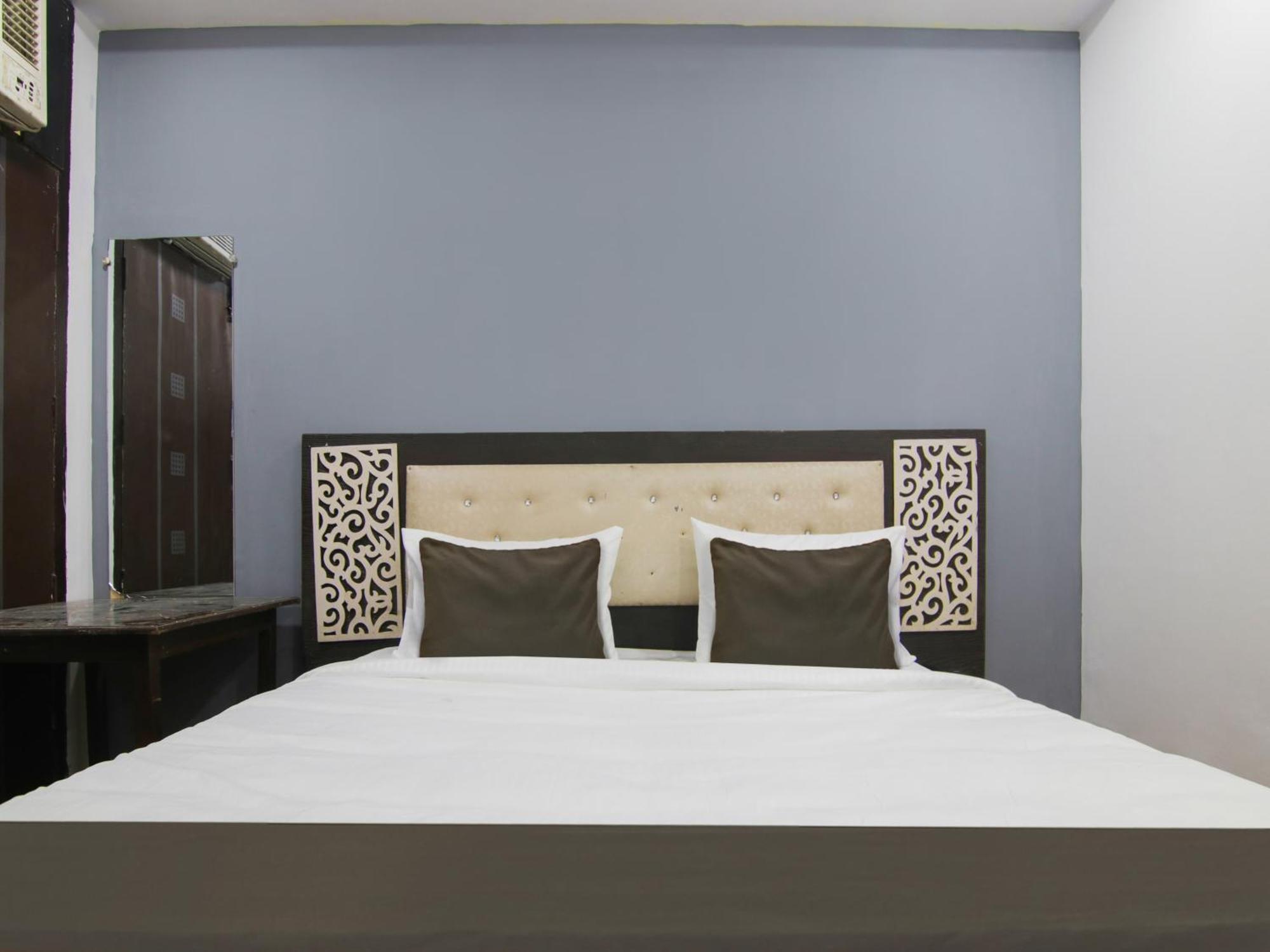 Hotel O Orchid New Delhi